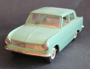Gama Opel Kadett 1966 Plasticmodel with frictiondrive (5633)